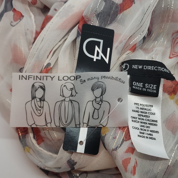 NWT So Cute Penguin Infinity Loop Scarf Winter Holiday - Picture 4 of 4